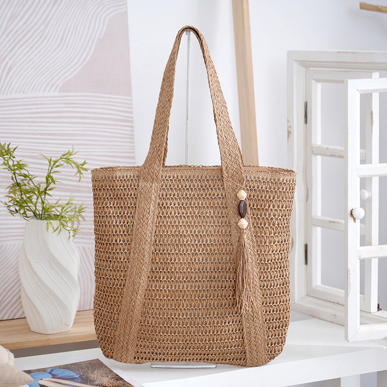 Spacious Braided Tote Bag Bowlift