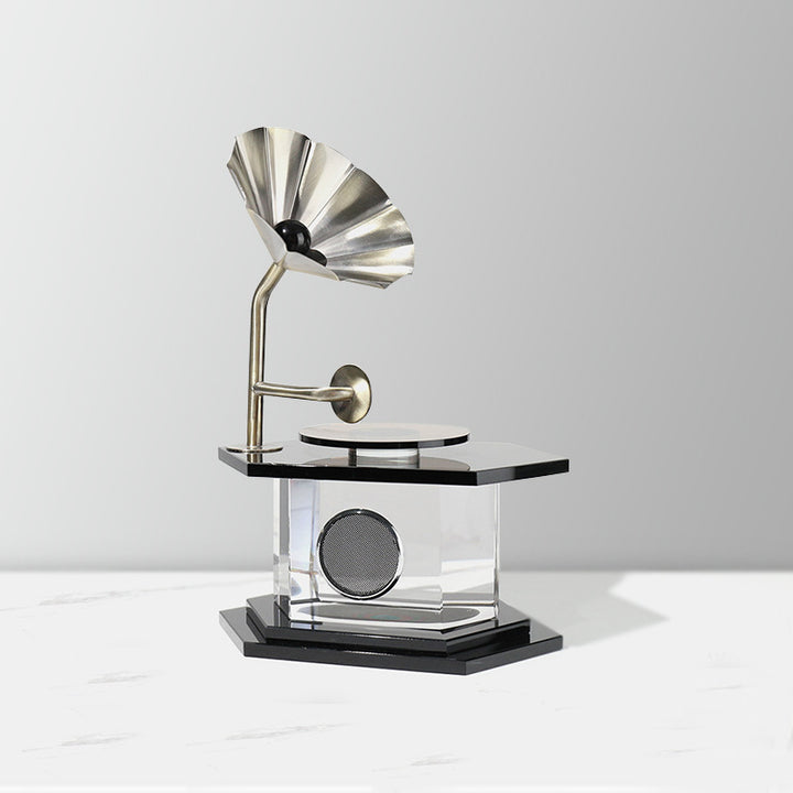 Retro-Inspired Decorative Gramophone Sculpture