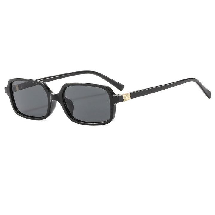 Women's stylish reading glasses in modern square design Bowlift