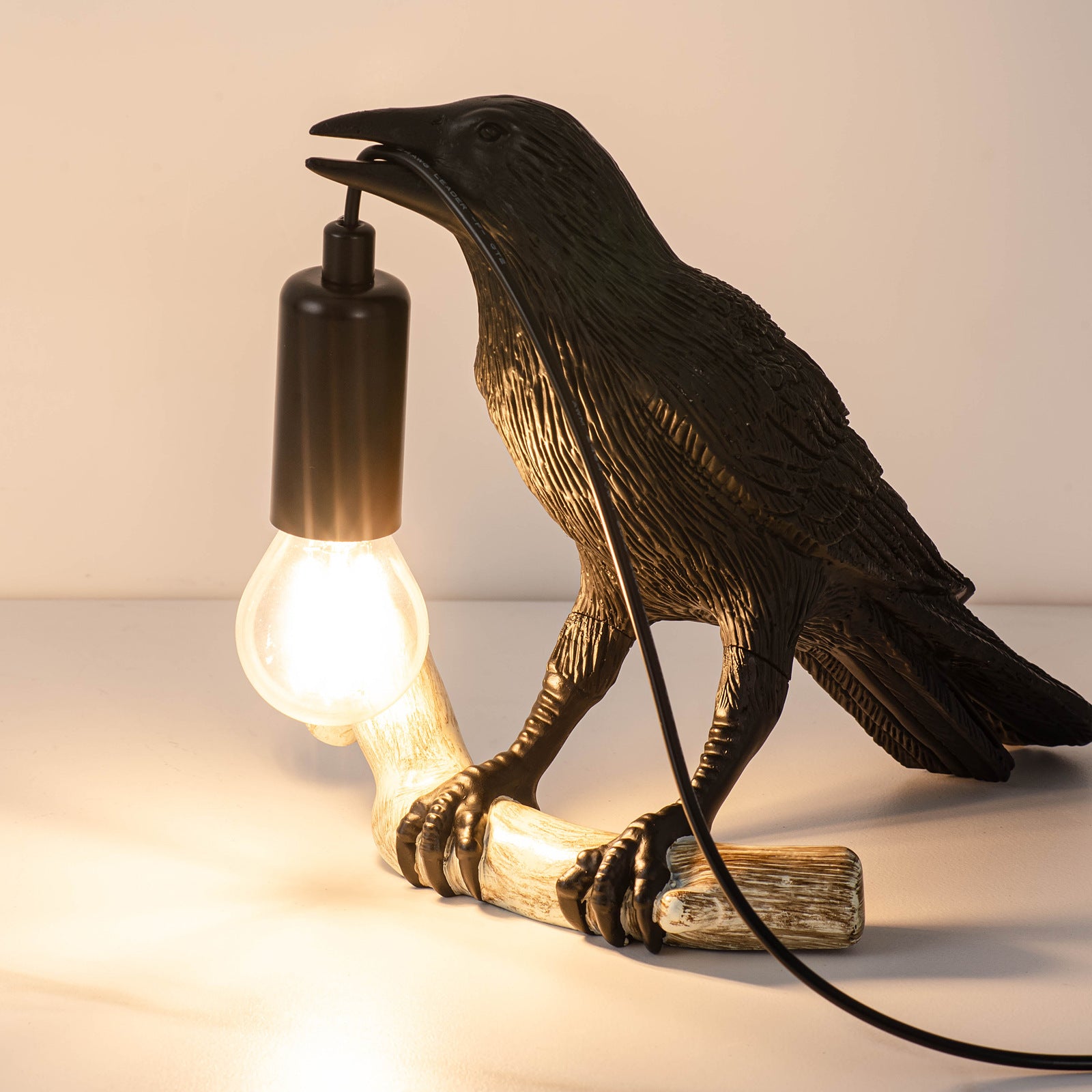 Creative Bird Table Lamp Bedside Night Light Living Room Bedroom Ambience Mini Lamp