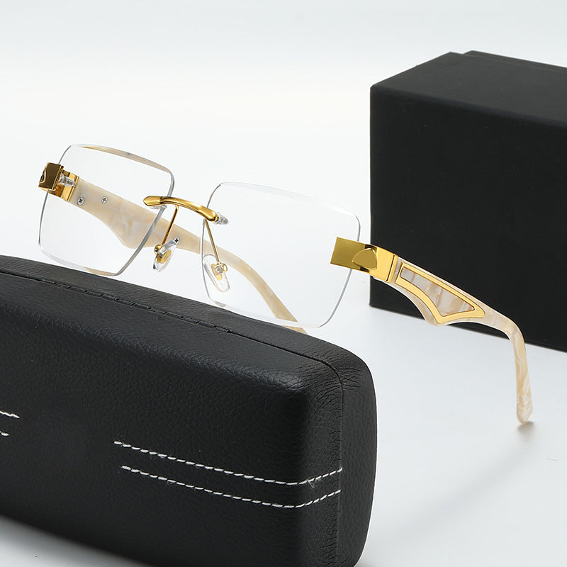 Women’s trendy glasses with square frame Bowlift