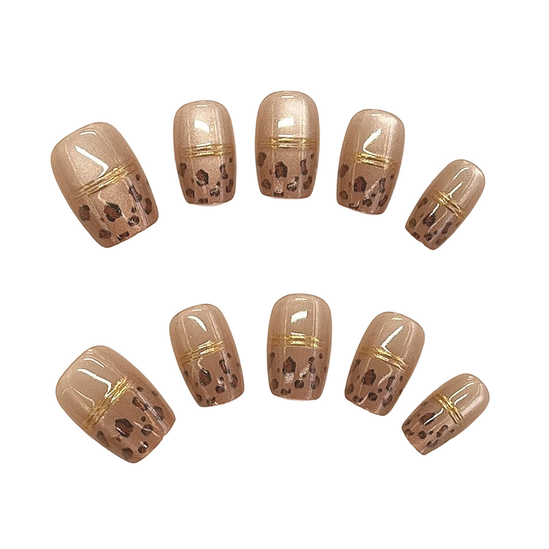 Elegant Press-On Nail Art Set Bowlift