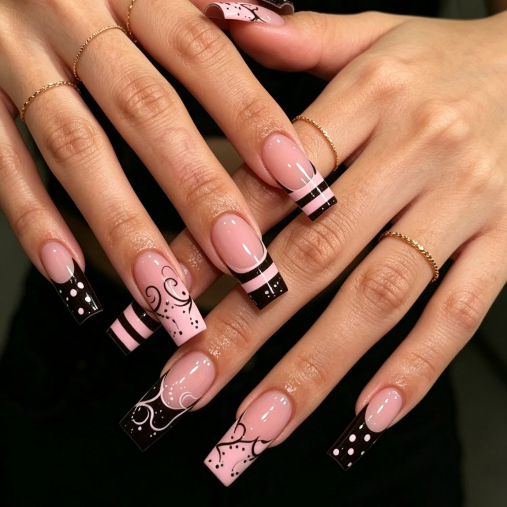 Artificial nails with modern night motif Bowlift