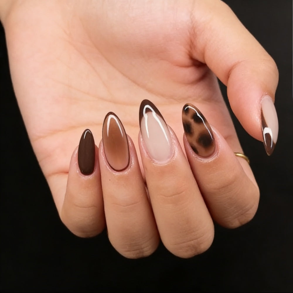Artistic Almond-Shaped Press-On Nail Set with Abstract Patterns Bowlift