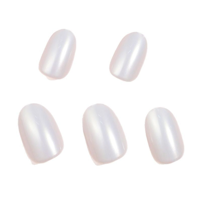 Glossy French Press-On Nail Set with Elegant Finish Bowlift