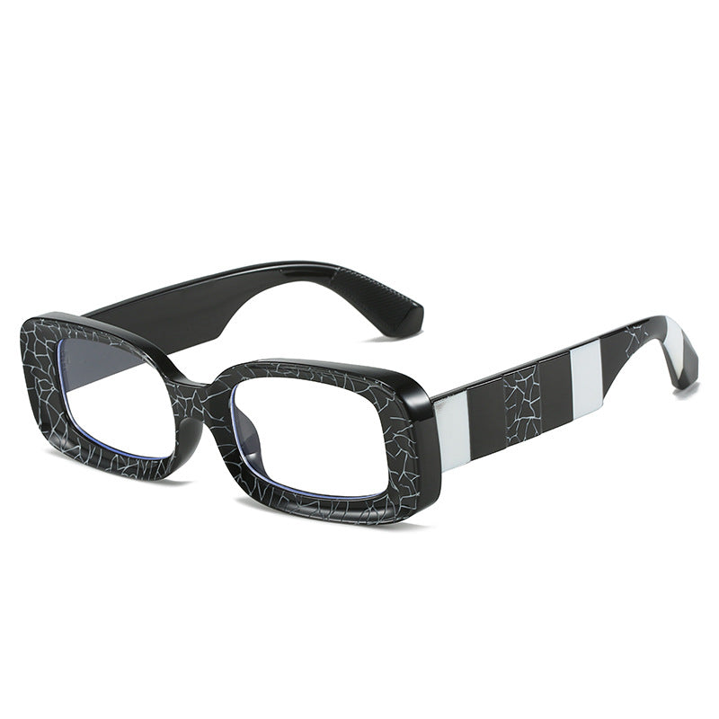 Women's fashionable sunglasses in unique square design Bowlift
