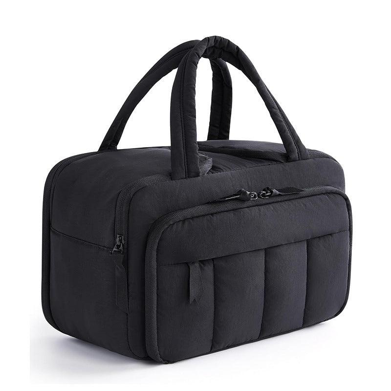 Elegant and Functional Cosmetic Bag Bowlift