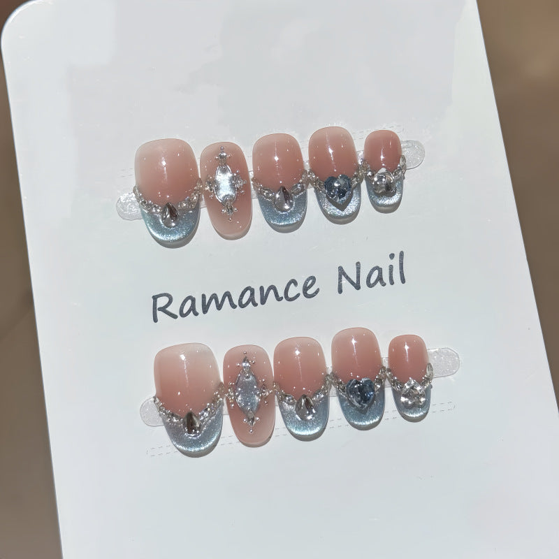 Elegant Press-On Nail Set Bowlift