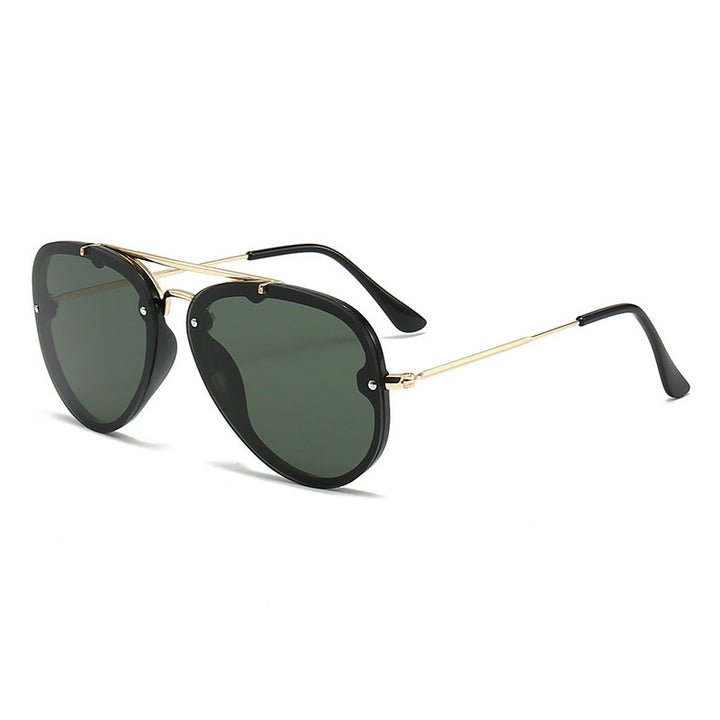 Ladies extravagant sunglasses with stylish frame and UV protection Bowlift