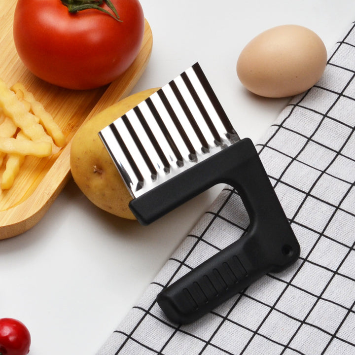 Multifunctional dough cutter with ergonomic handle Bowlift