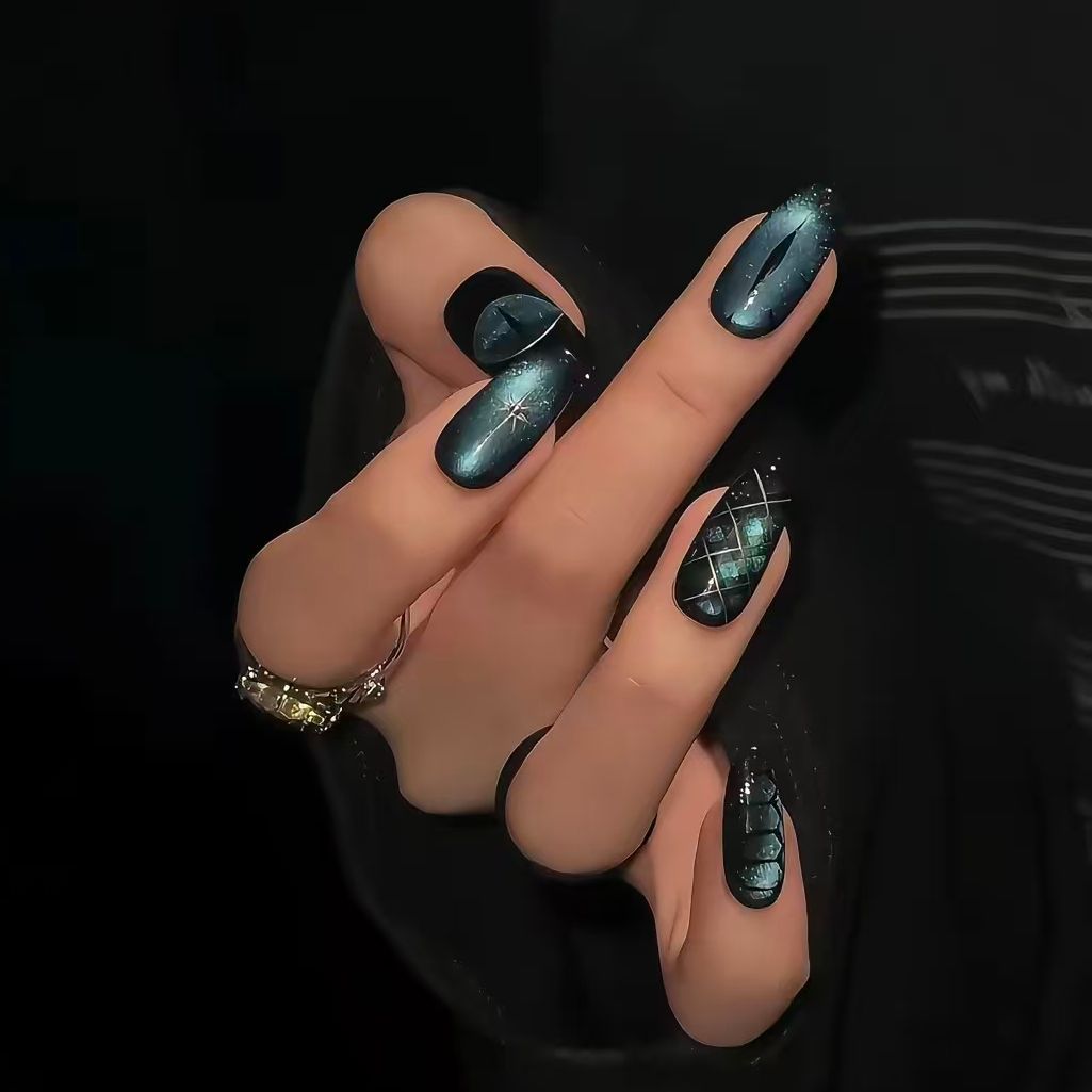 Decorative Nail Art Bowlift