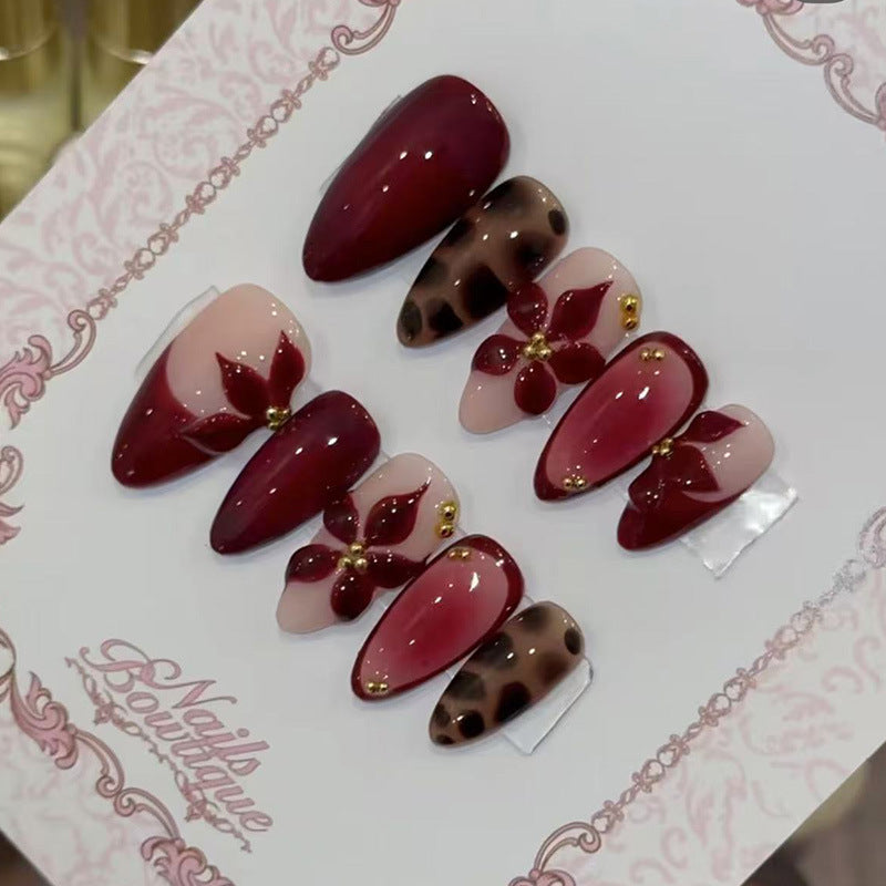 Artistic Press-On Nail Art Bowlift
