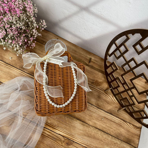 Ladies stylish rattan crossbody bag Bowlift