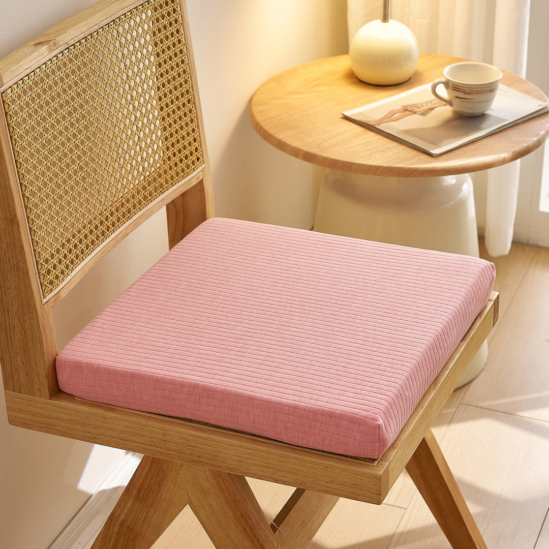 Breathable and Hypoallergenic Mattress Topper Bowlift