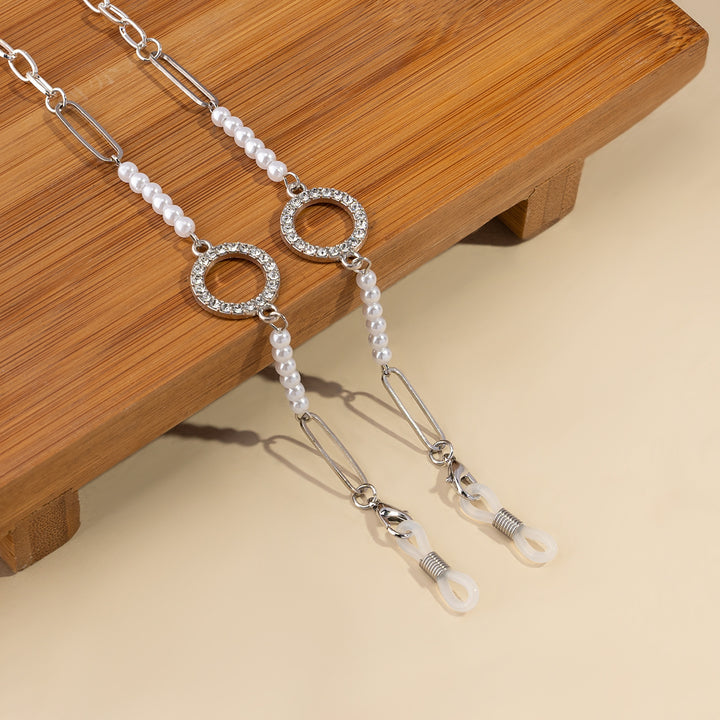 Decorative Pearl-Linked Eyewear Chain Bowlift