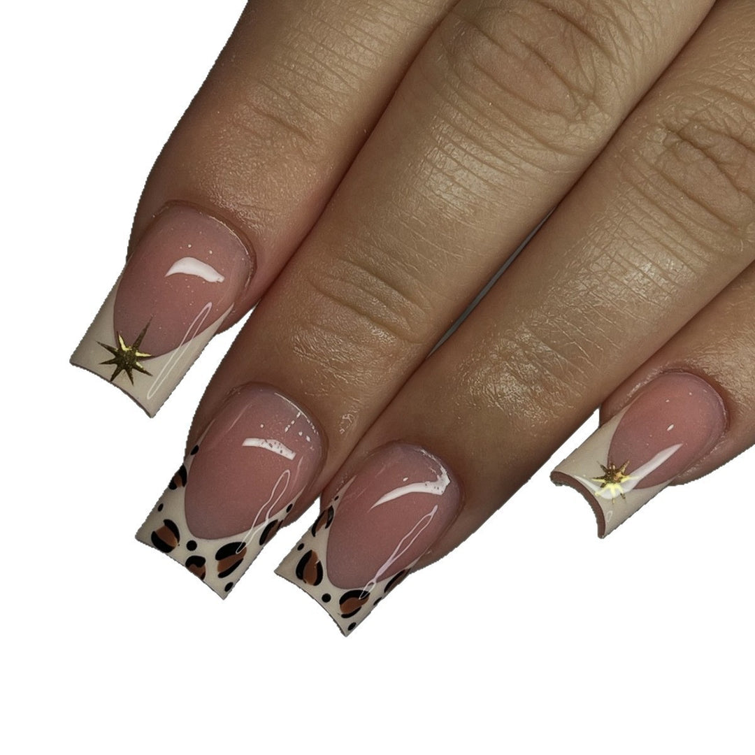 Creative nail art set with elegant leopard and glitter accents Bowlift