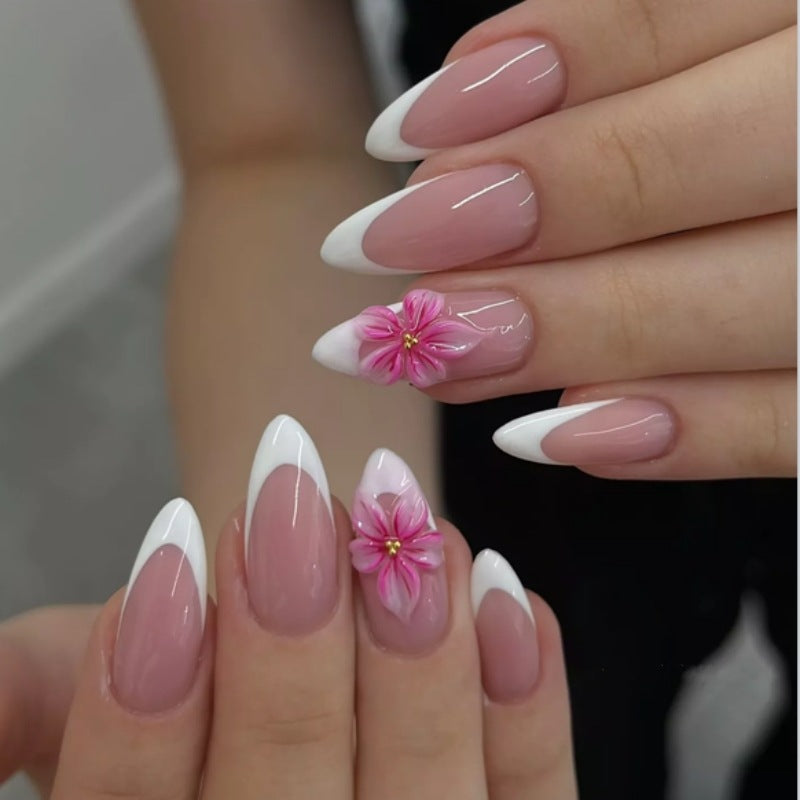 Animal-Inspired Press-On Nail Art Set Bowlift