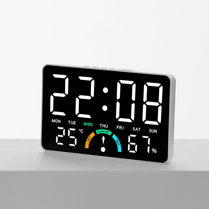 Digital watch with comprehensive weather display Bowlift