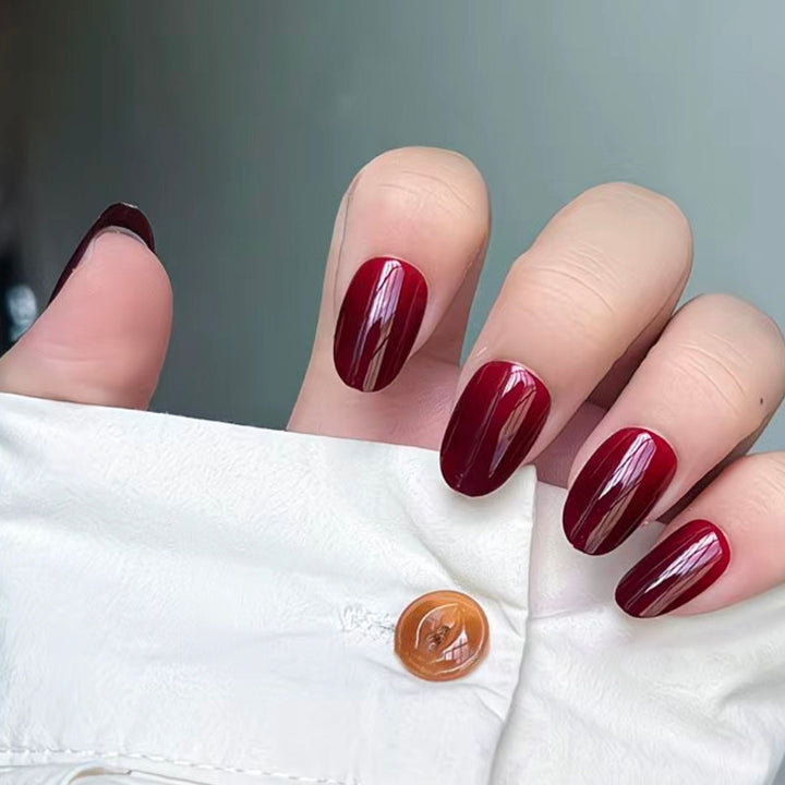 High-quality artificial nails Bowlift