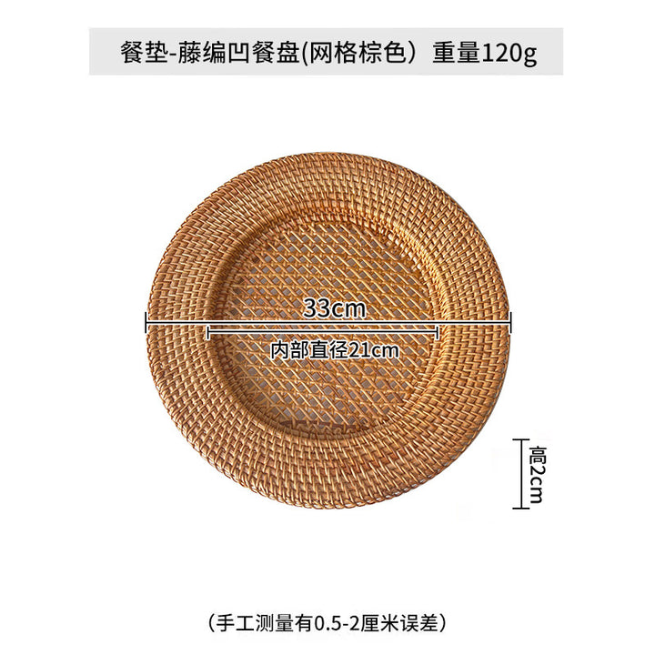 Ladies' round serving platter made of hand-woven natural material Bowlift