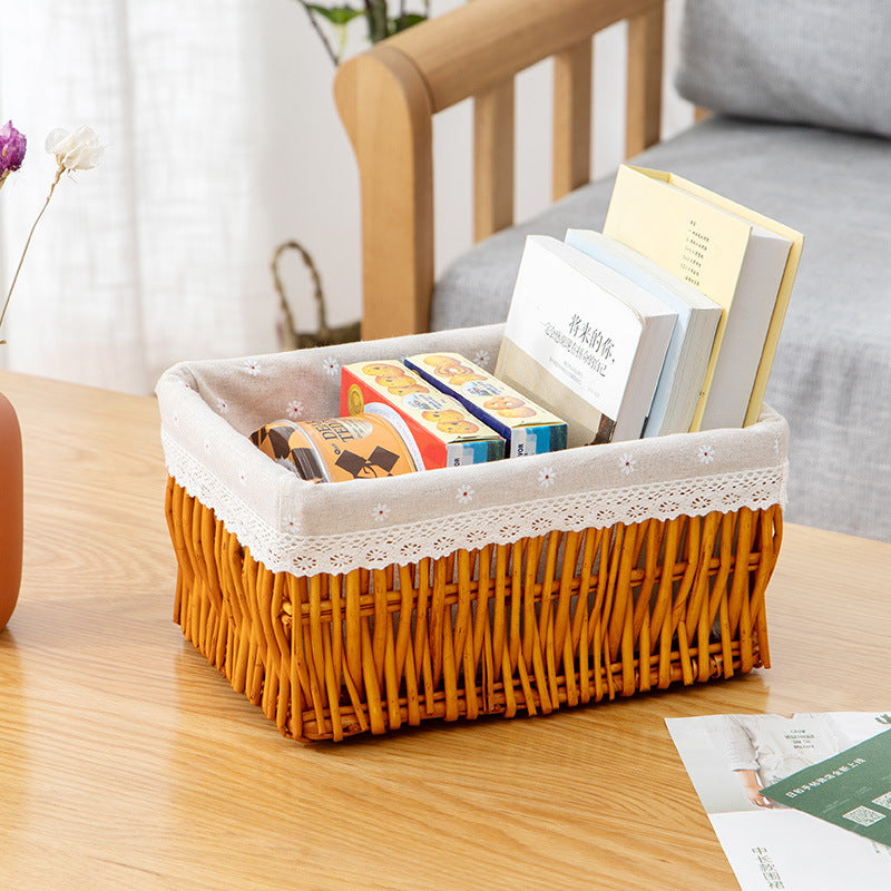 Women's decorative storage basket with charming inner lining Bowlift