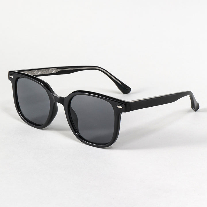 Women’s fashionable sunglasses with distinctive rectangular frame and UV protection Bowlift