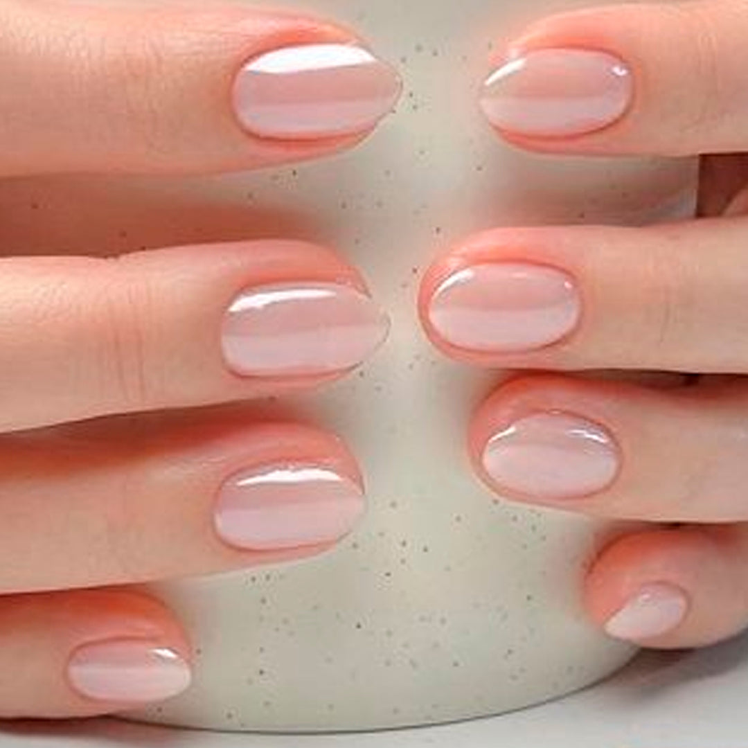 Artificial nail art with playful dots and bows Bowlift