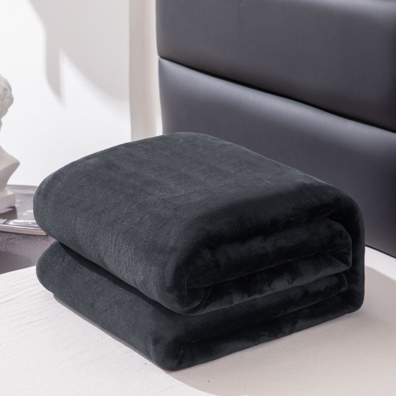 Women's elegant blanket Bowlift
