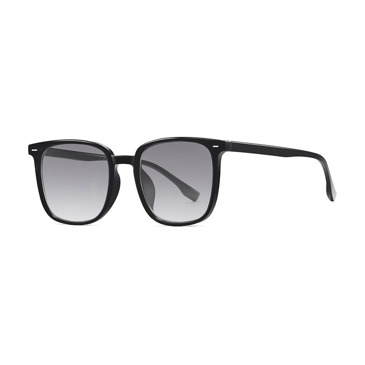Women's sunglasses in a modern square style with special UV protection lenses Bowlift