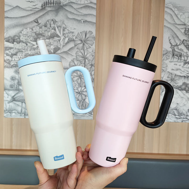Women insulated drinking container with ergonomic handle Bowlift