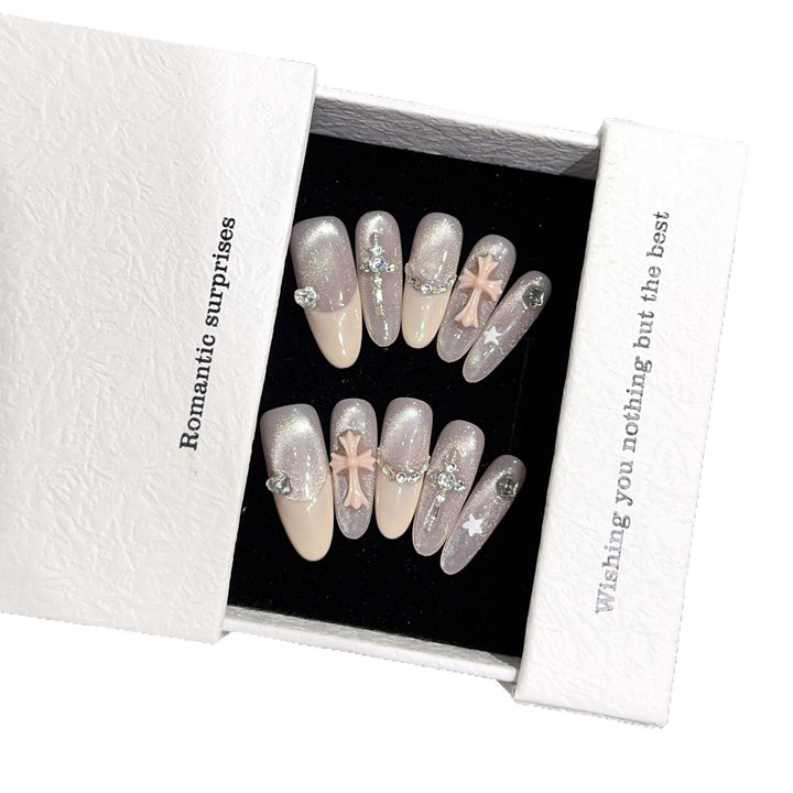 Artificial Art Nails with Glamorous Rhinestone and Star Appliqués Bowlift