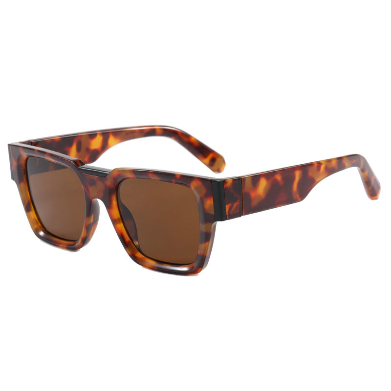 Ladies stylish square sunglasses with polarized lenses Bowlift