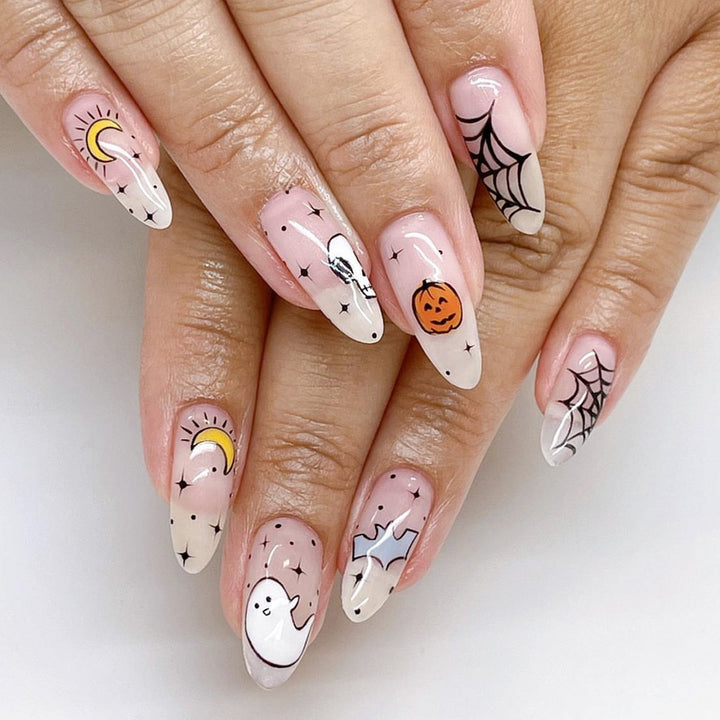 Acrylic nail set with creepy Halloween design Bowlift