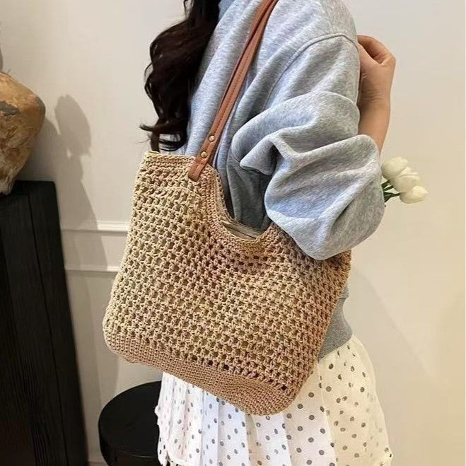 Airy Macrame Beach Bag Bowlift