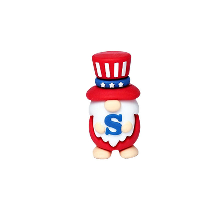 Unisex nan handcrafted decorative gnome set made of air-drying modeling clay with star and heart appliqué Bowlift