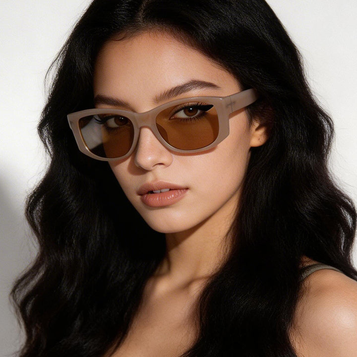 Ladies stylish sunglasses with modern transparent frame Bowlift