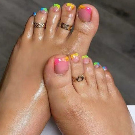 Stylish Toe Nail Art Bowlift