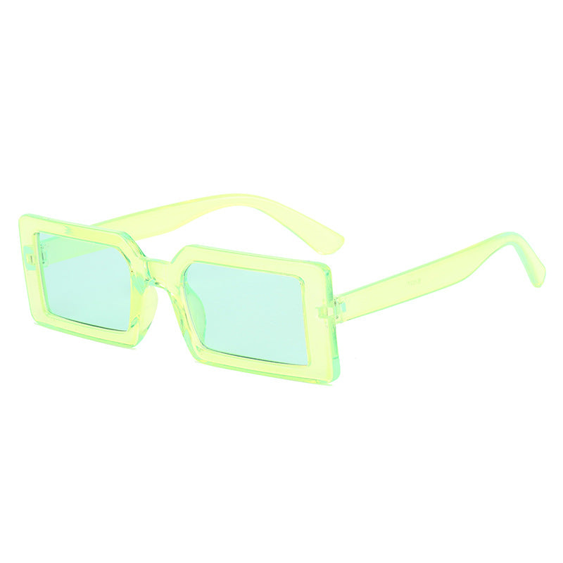 Women's Oversized Sunglasses in Modern Tortoiseshell Design Bowlift