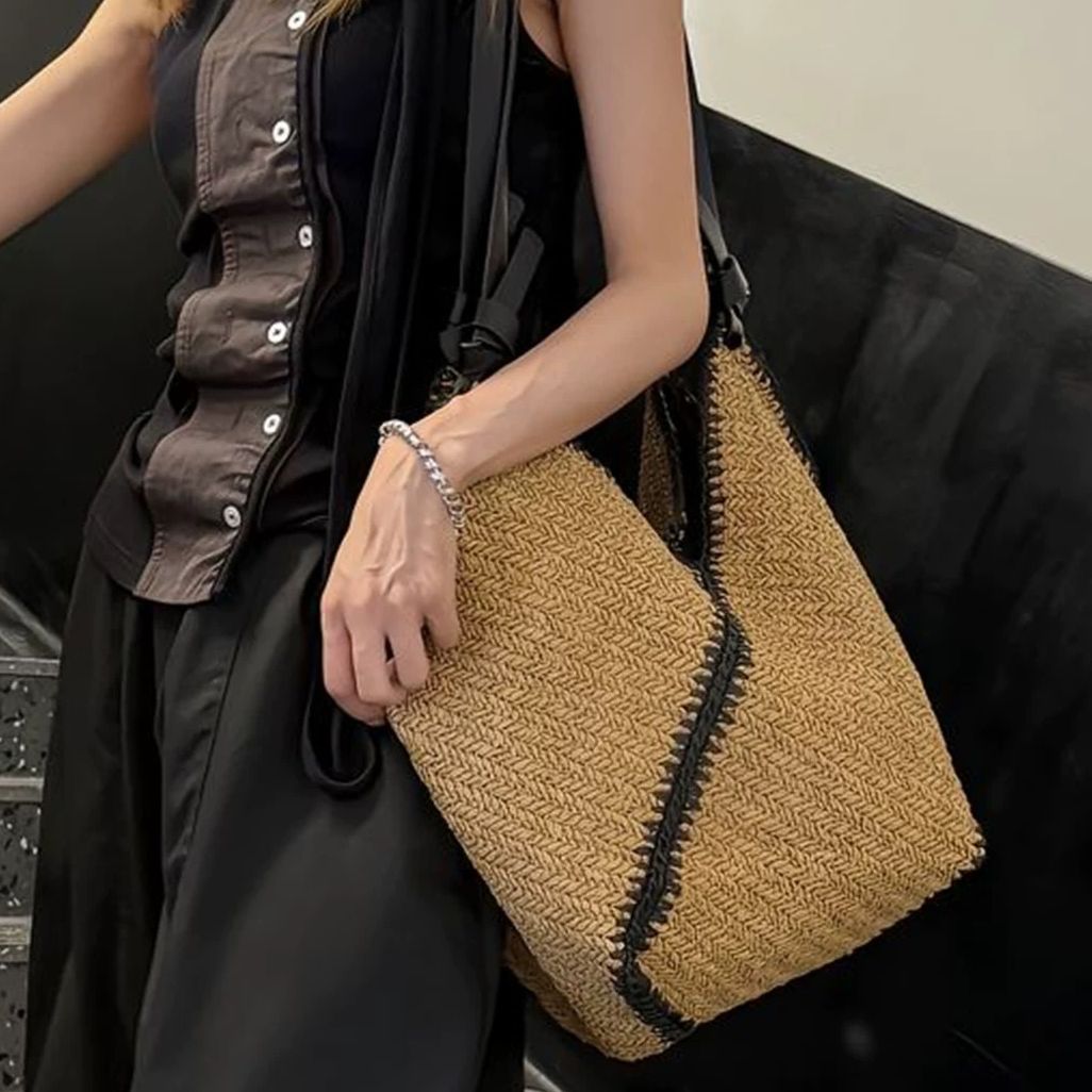 Trendy and Handmade Tote Bag Made from Natural Material Bowlift