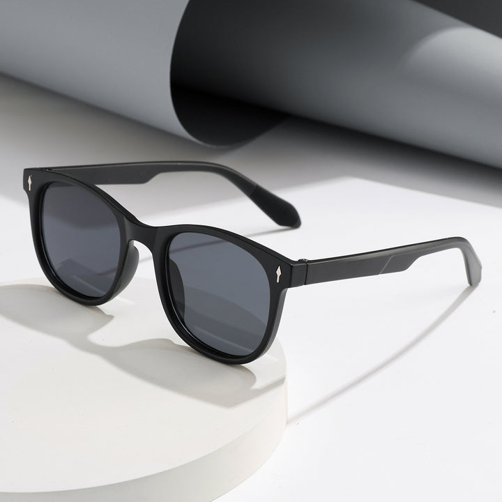 Vintage Inspired Round Sunglasses Bowlift
