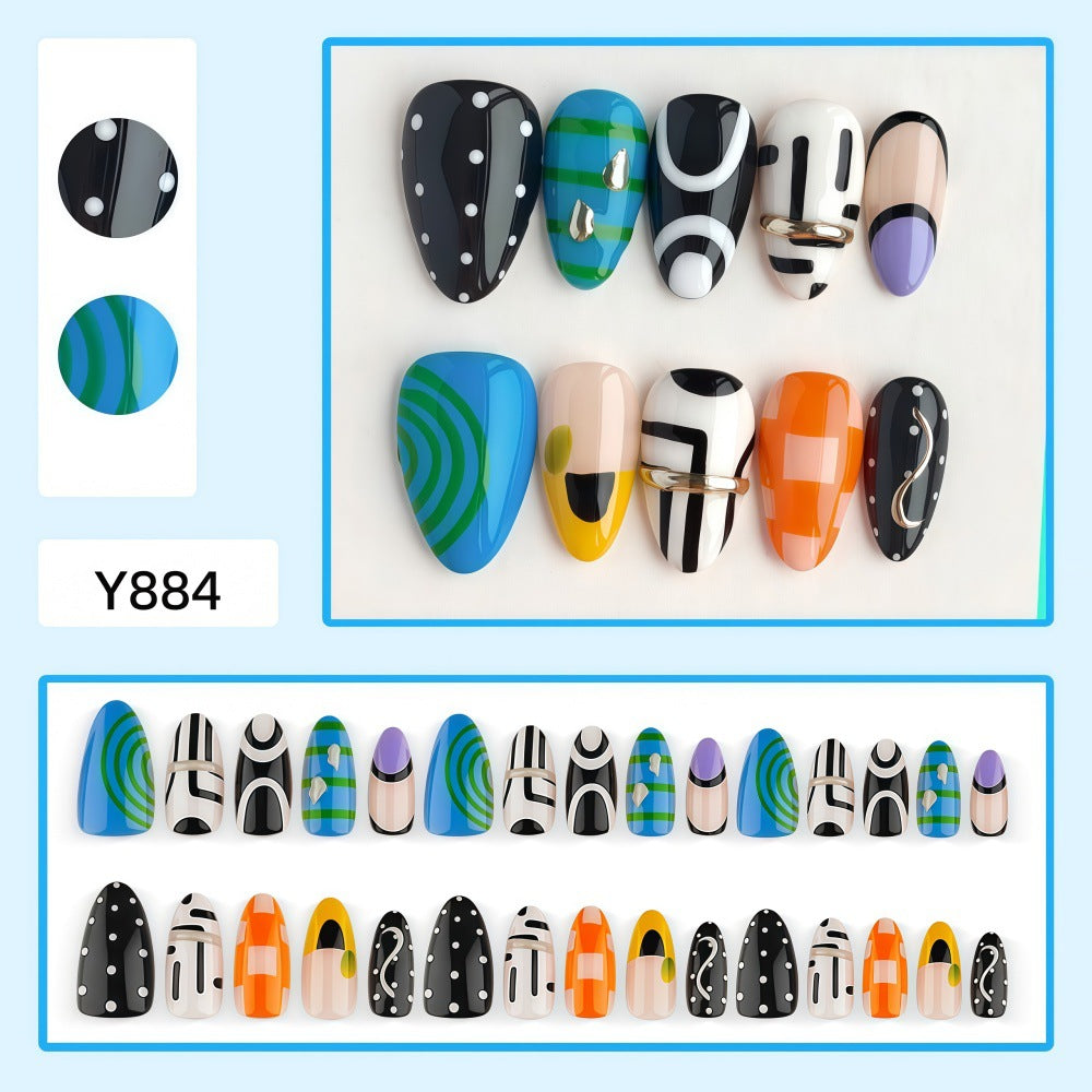 Creative Nail Art in Modern Graphic Design Bowlift