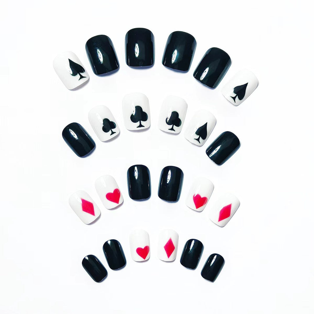 Playing Card-Themed Nail Art Bowlift