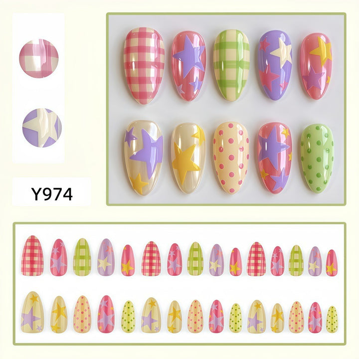 Creative artificial nails in playful star design Bowlift