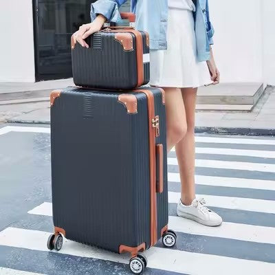 Stylish Lightweight Hard-Shell Suitcase Bowlift