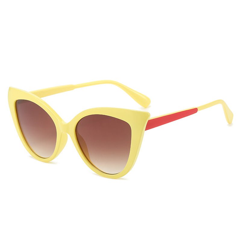 Women's Cat-Eye Sunglasses with Stylish Frame and UV Protection Bowlift