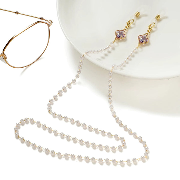 Elegant glasses holder chain with pearl accents Bowlift