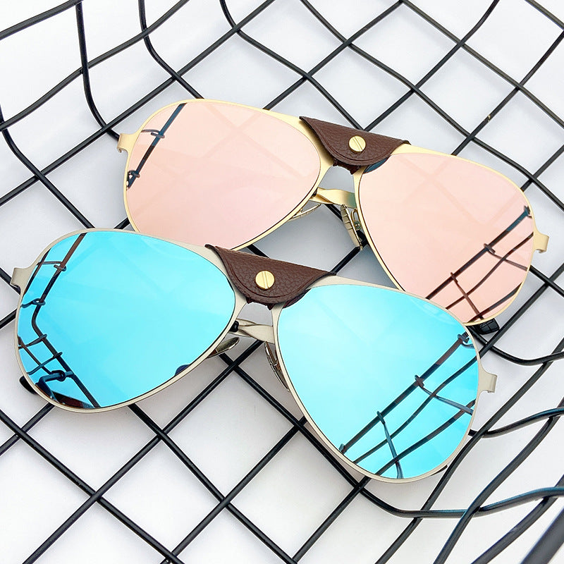 Retro Pilot Sunglasses with Blue Tinted Lenses Bowlift