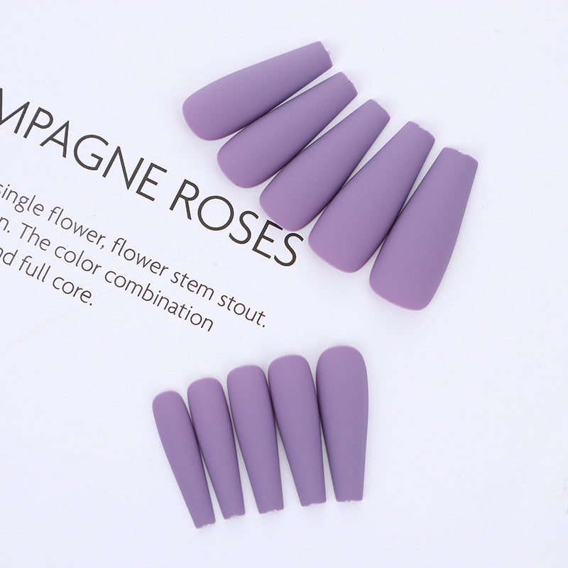 Elegant Fake Nails Bowlift