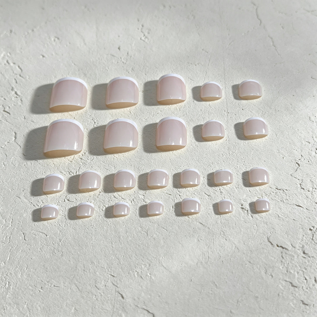Elegant French Tip Pedicure Kit Bowlift