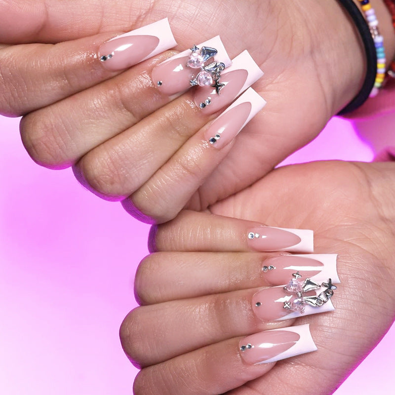 Elegant Decorative Press-On Nail Art Set with Rhinestone Accents Bowlift